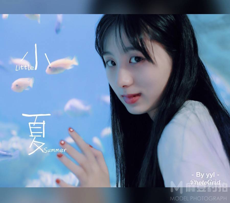 校园模特