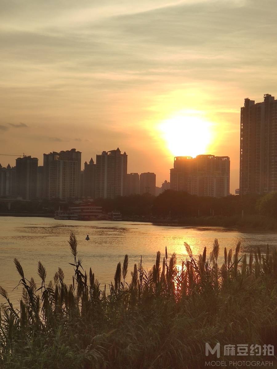 纪实模特