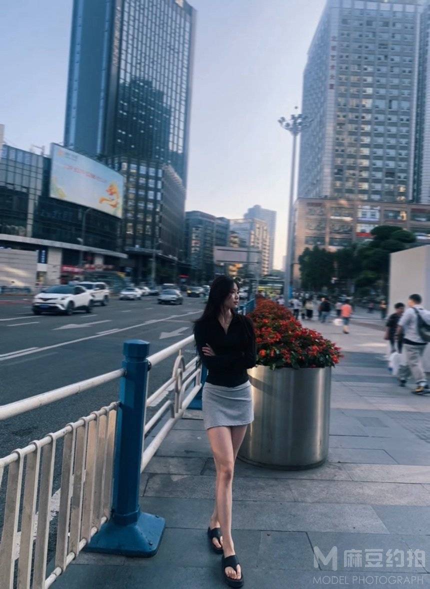 校园模特