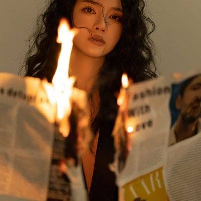 情绪模特
