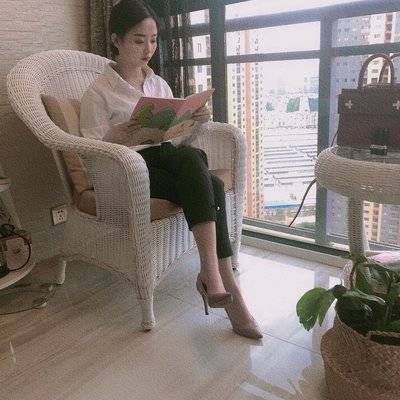 黑白模特