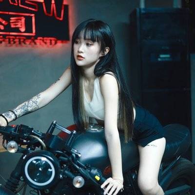 暗黑模特