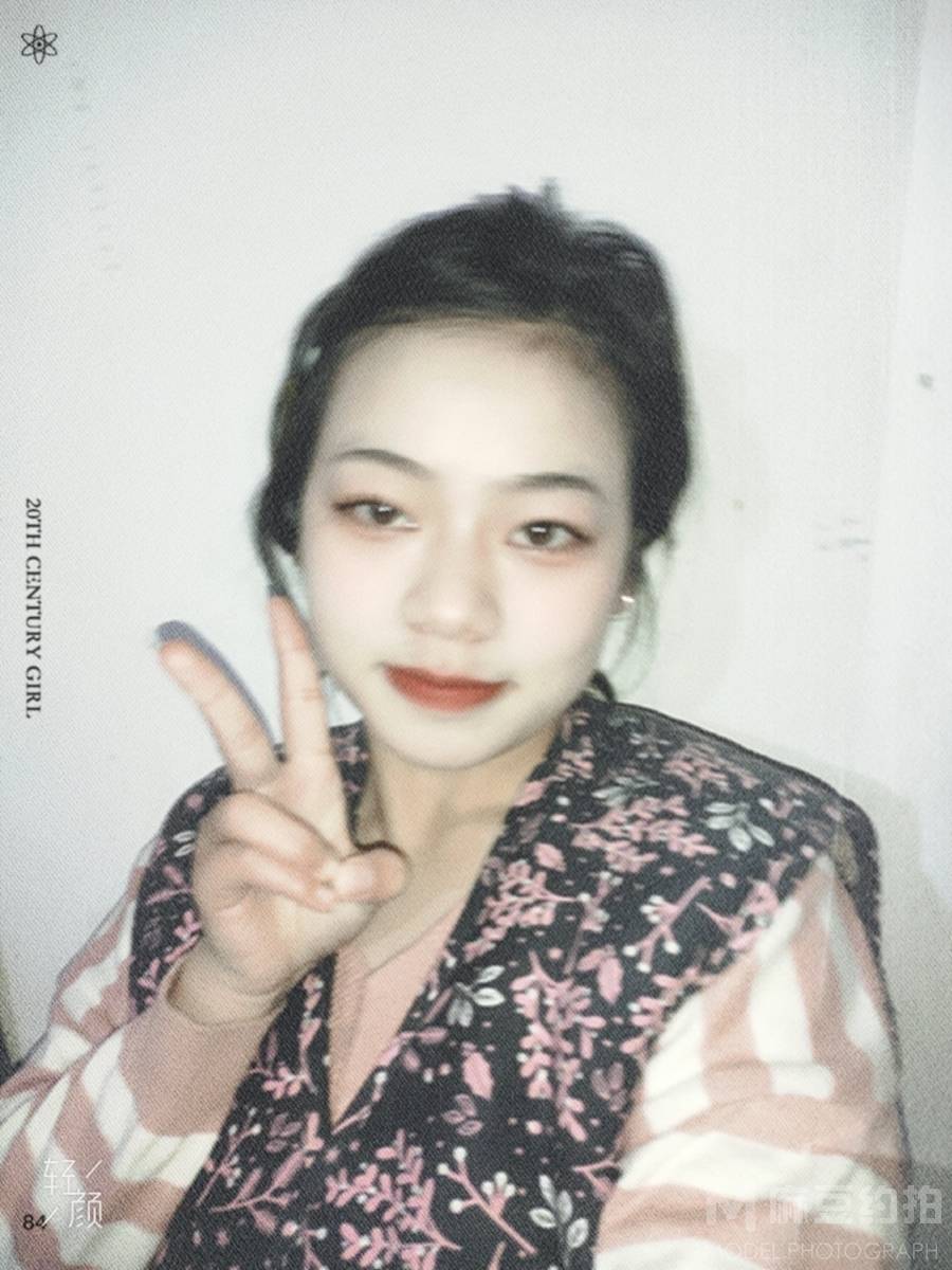 校园模特