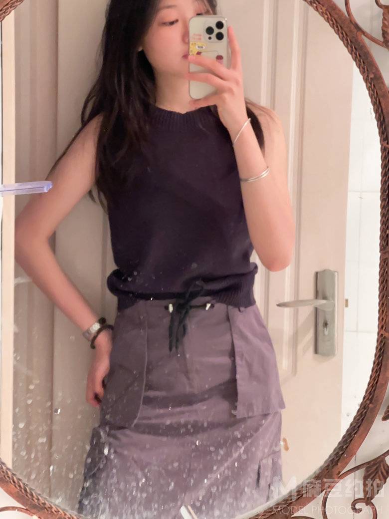 宝丽来模特