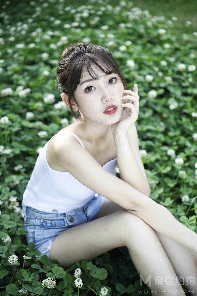 清新模特