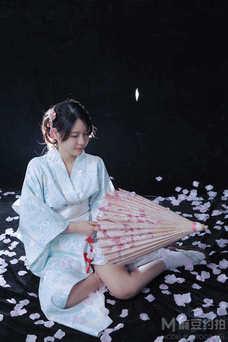 和服模特