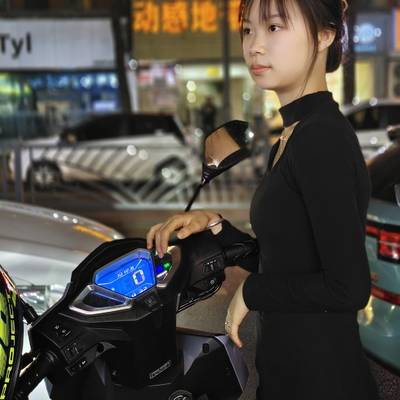 情侣模特