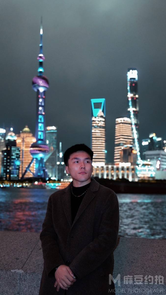 夜景模特