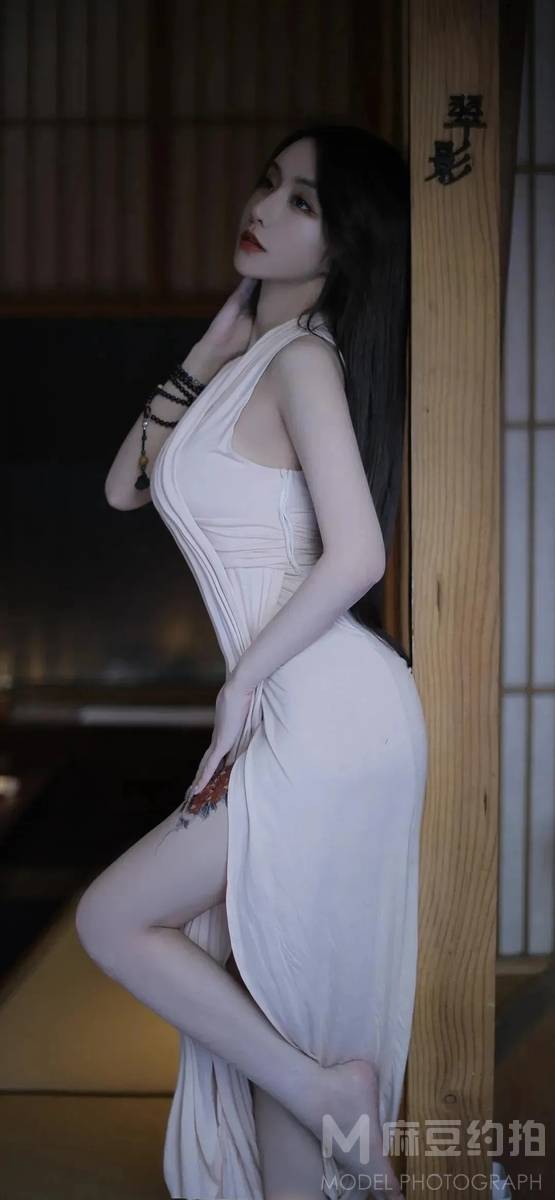 纪实模特