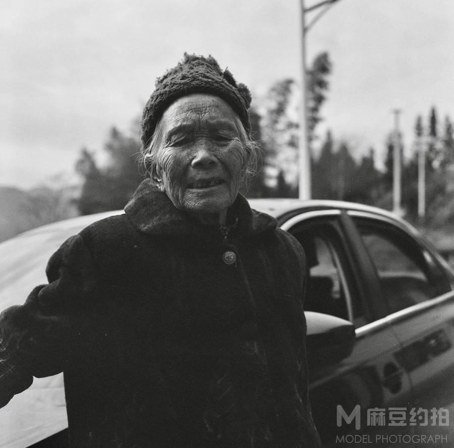胶片模特
