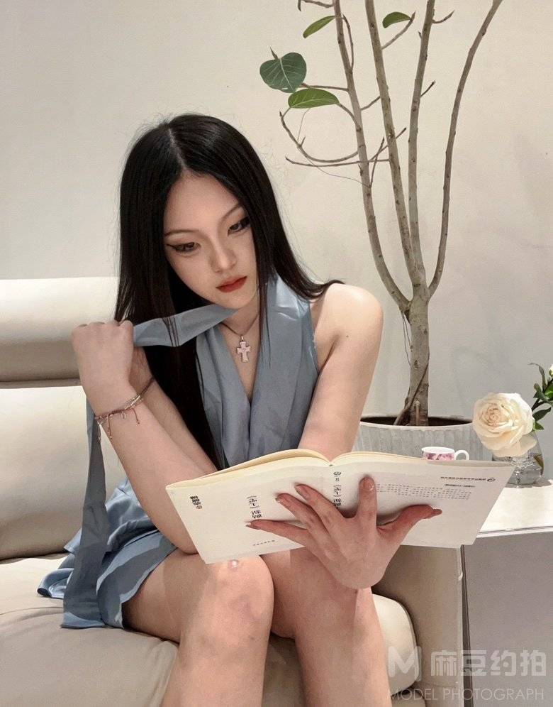 纪实模特