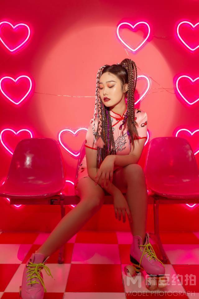 妆容模特