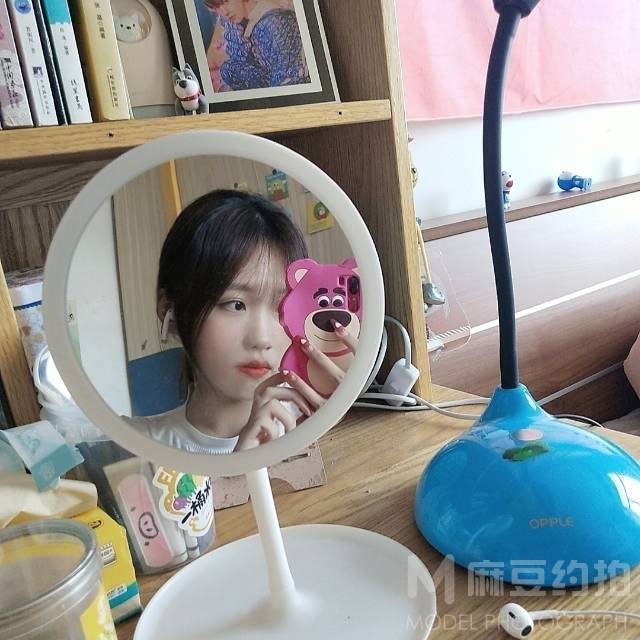 校园模特