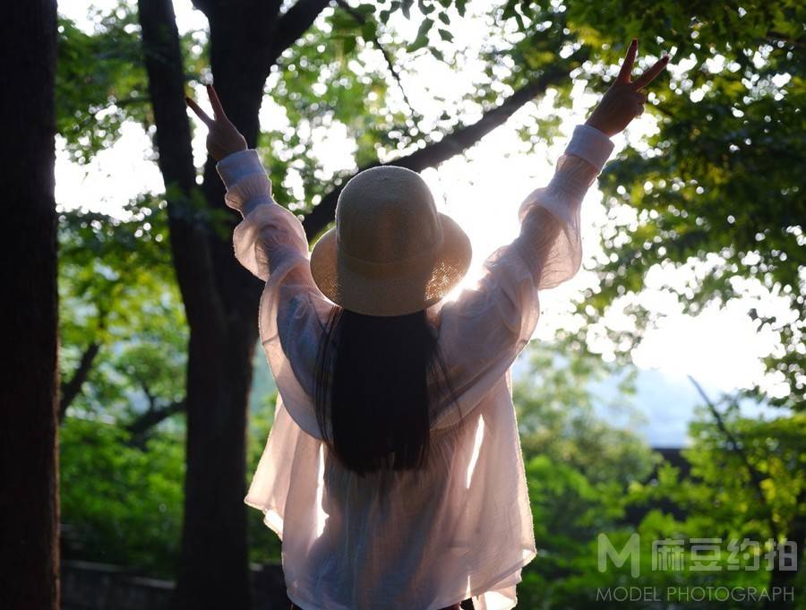 情侣模特