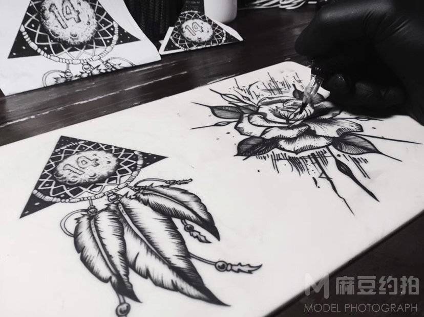 情绪模特