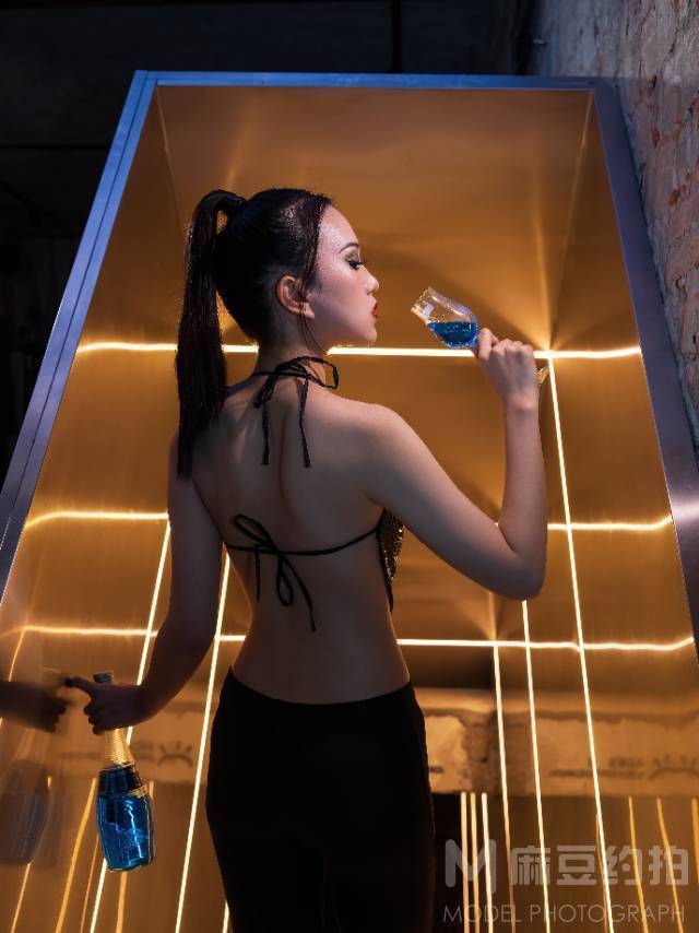 暗黑模特