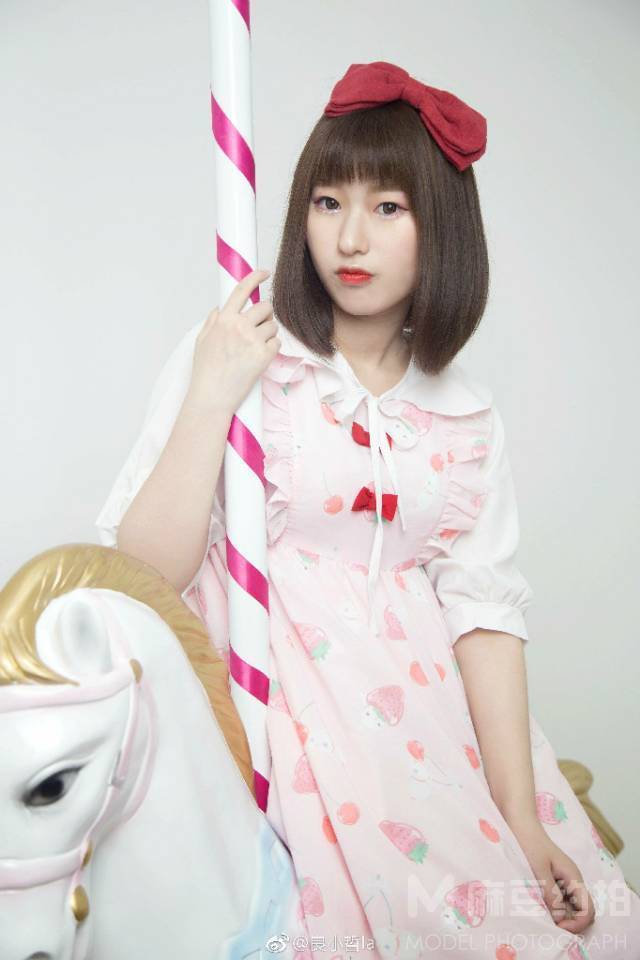 校园模特