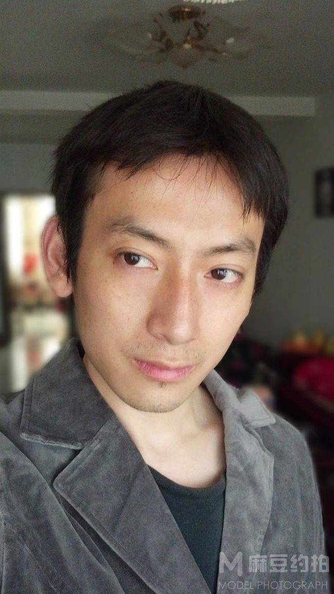 纪实模特