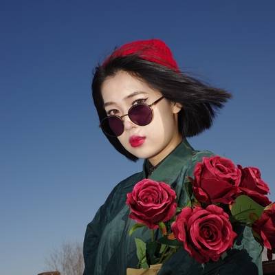 情绪模特
