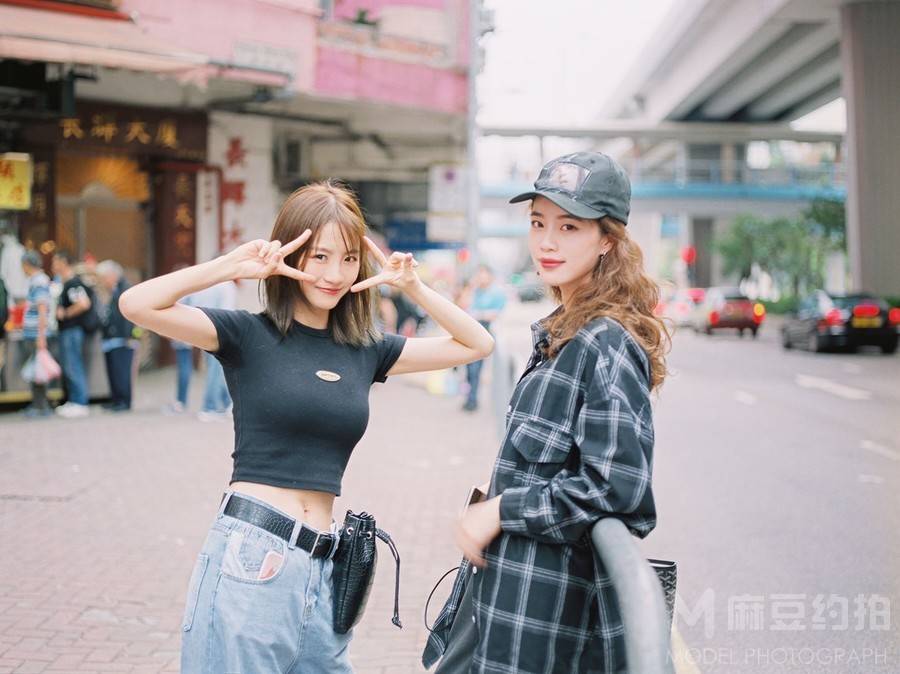 胶片模特