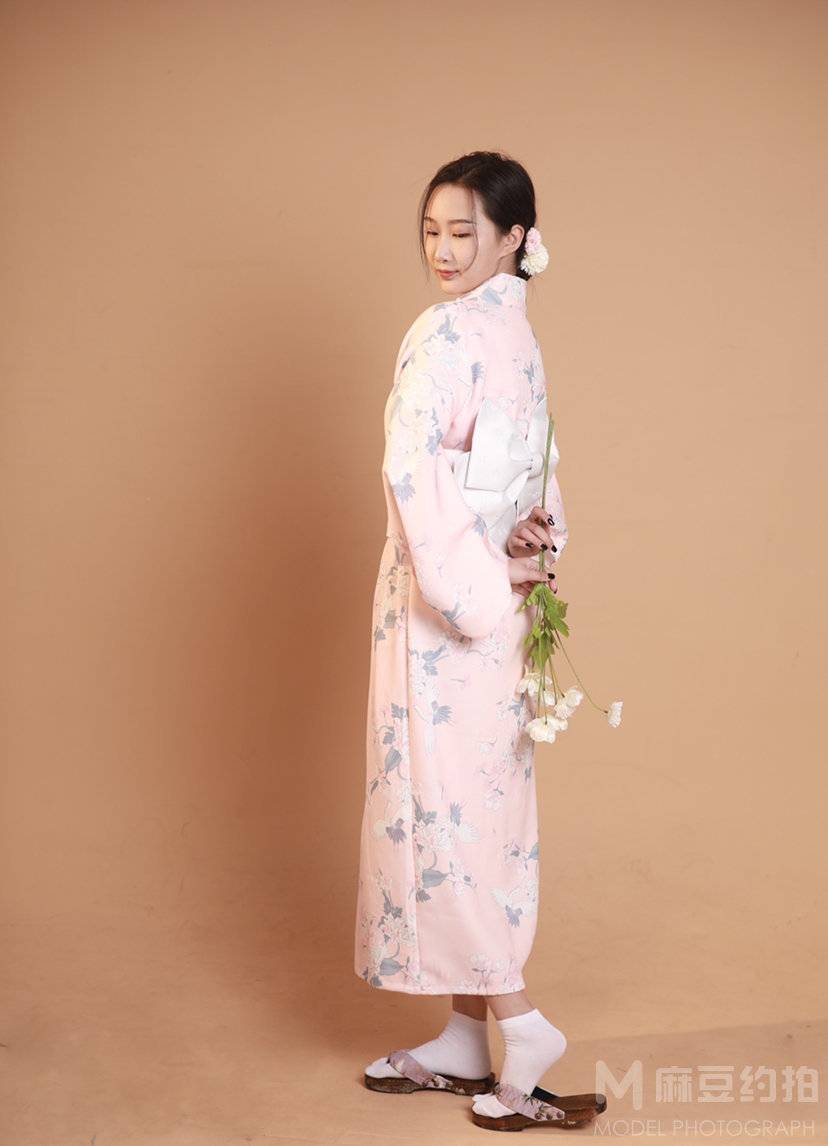 和服模特