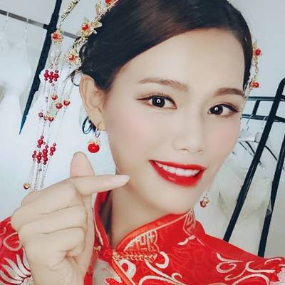 妆容模特