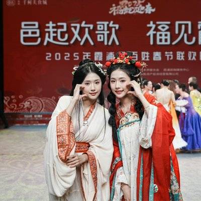 汉服模特