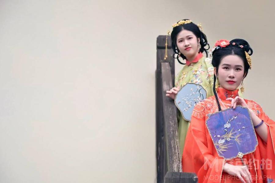 情侣模特
