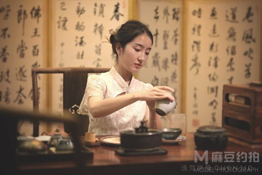 民国模特