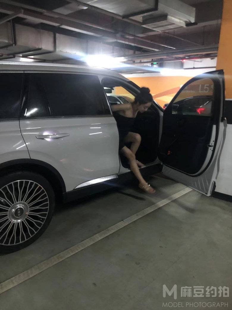 纪实模特
