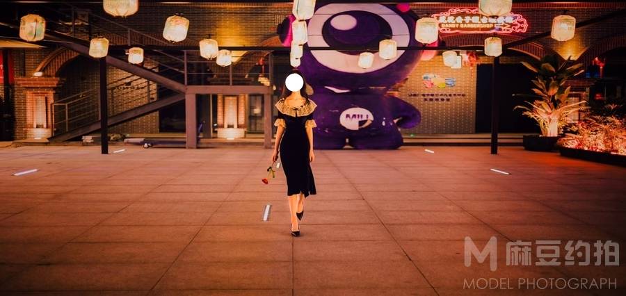 夜景模特