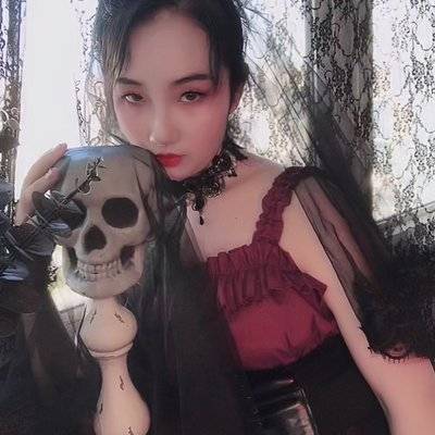 暗黑模特