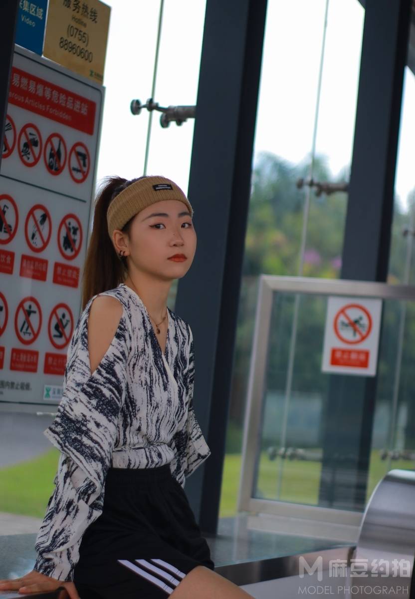 妆容模特
