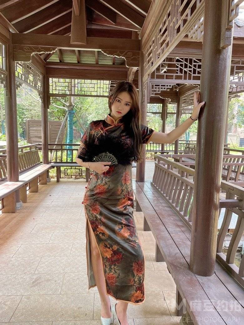 旗袍模特