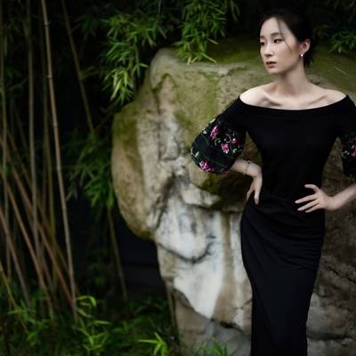 黑白模特