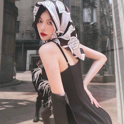 黑白模特