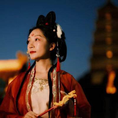 汉服模特