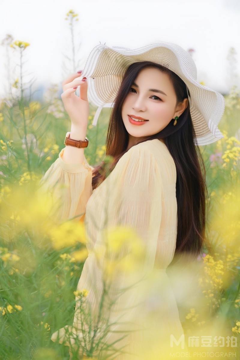 清新模特