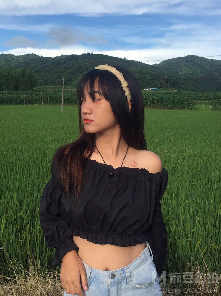 少女模特