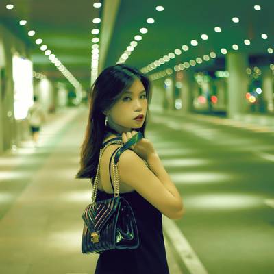 情绪模特