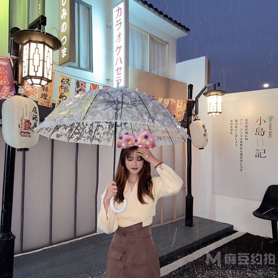 妆容模特