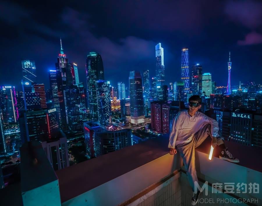 清新模特