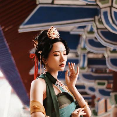 汉服模特