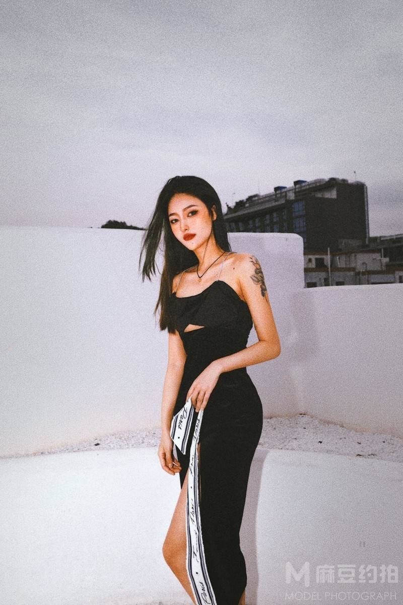 暗黑模特