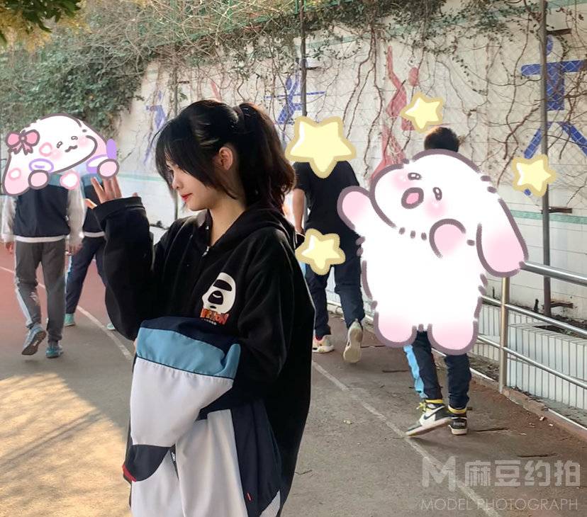 校园模特