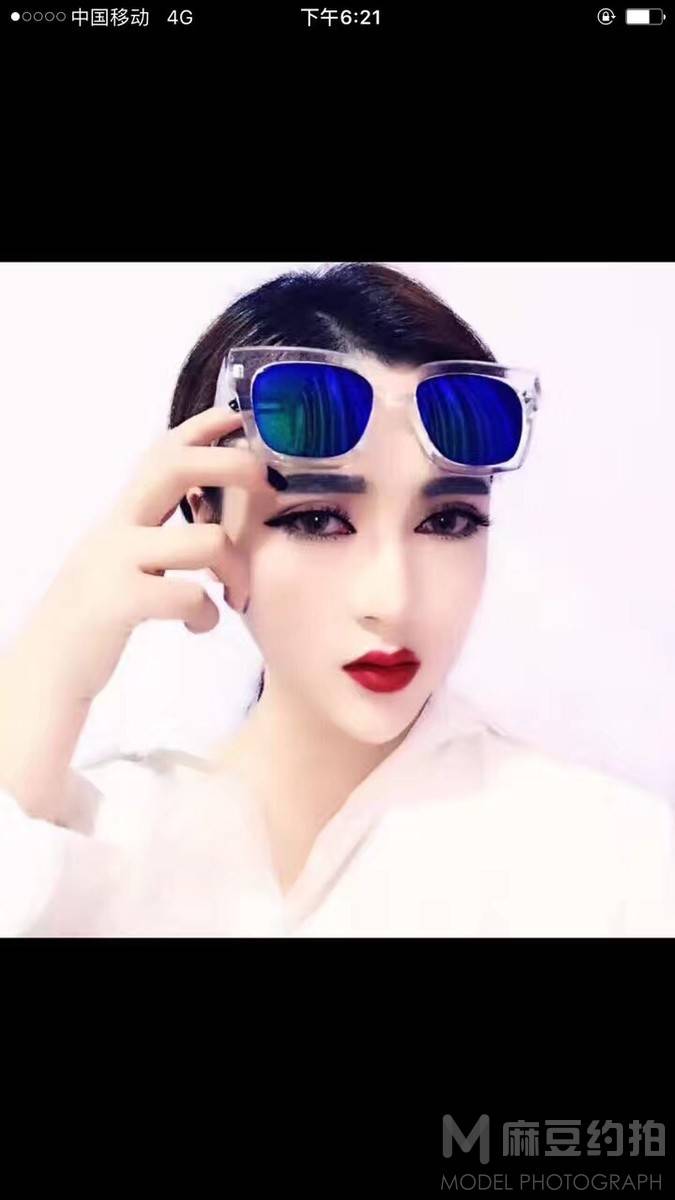 暗黑模特