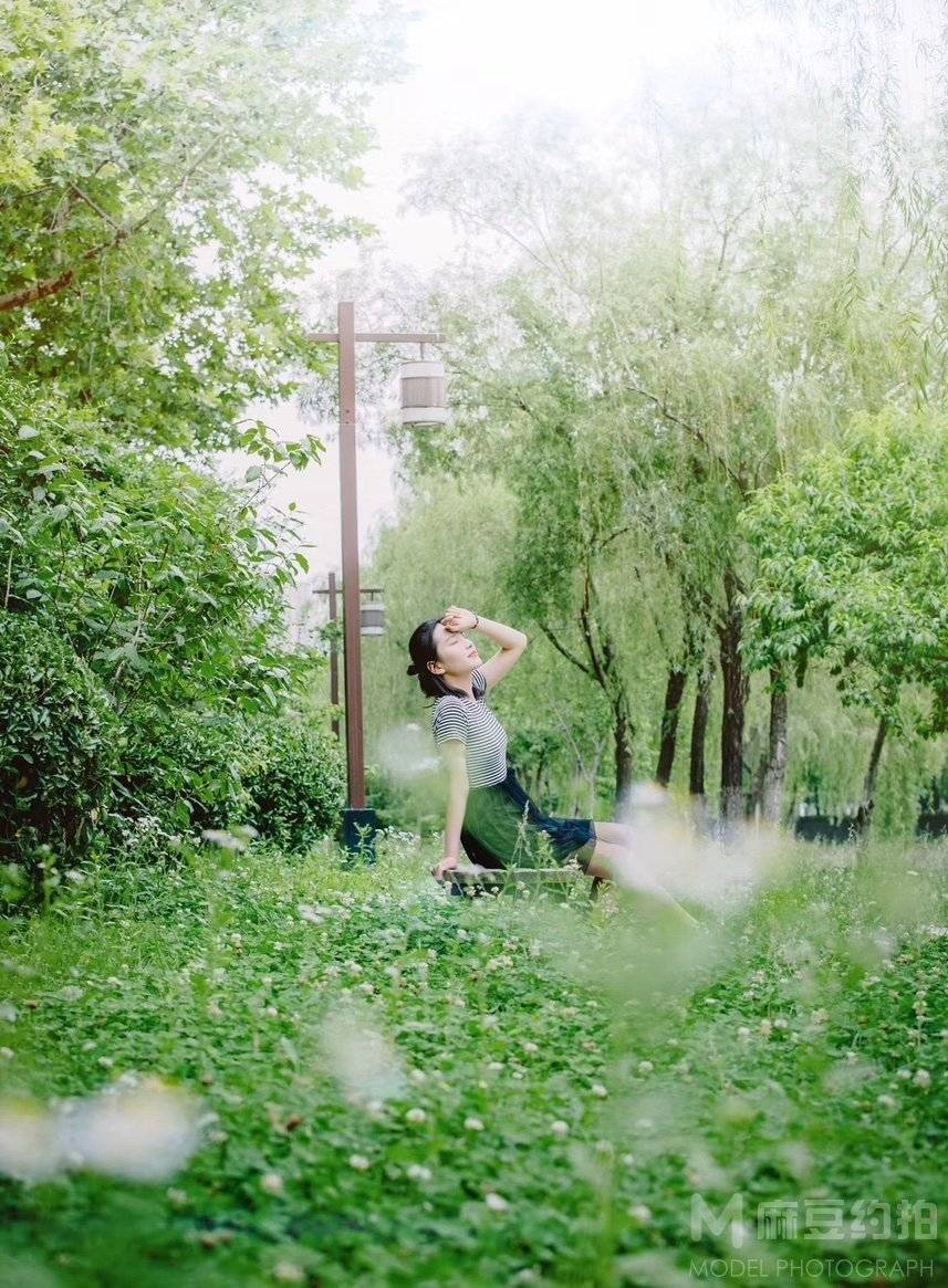 校园模特