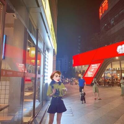 夜景模特