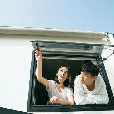 情侣模特