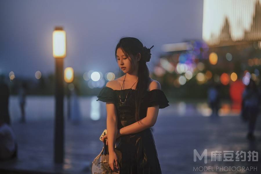 夜景模特